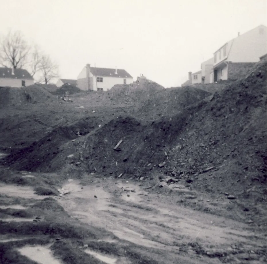 Houses under construction on James Spring Court